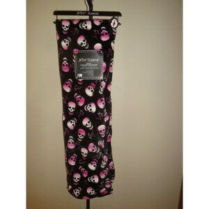 Betsey Johnson 66x90" Twin XL Ultra Soft Plush Blanket Black with Pink Skulls